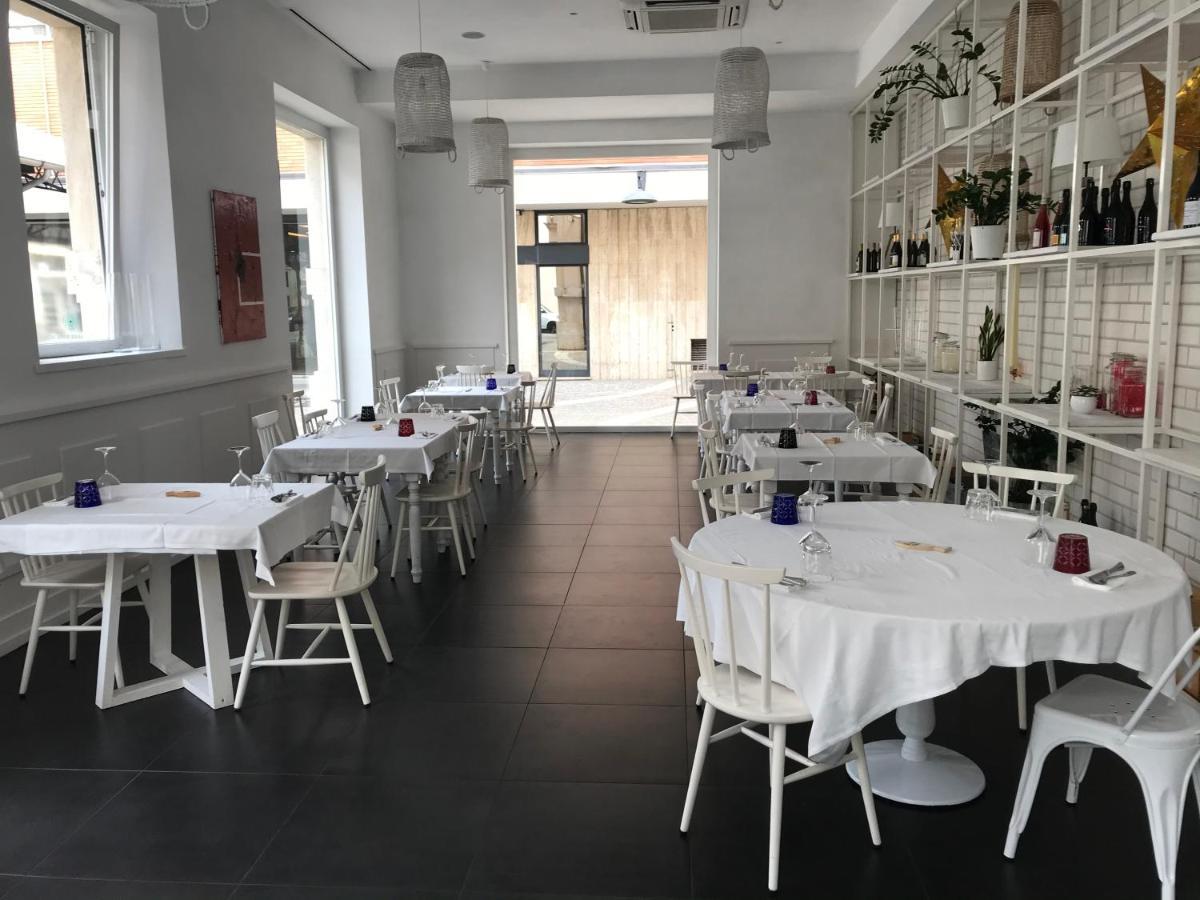 Acquapazza Restaurant & Room 圣贝内代托-德尔特龙托 外观 照片
